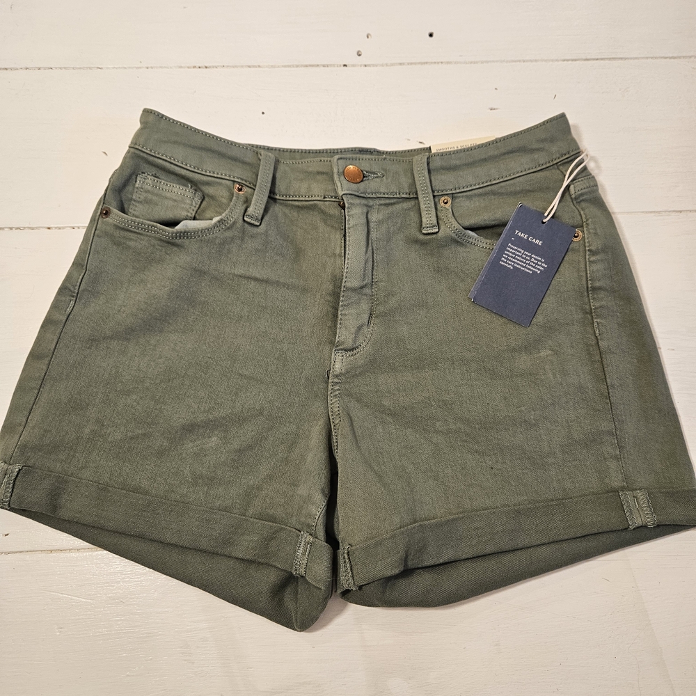 Universal Thread Green Jean Shorts